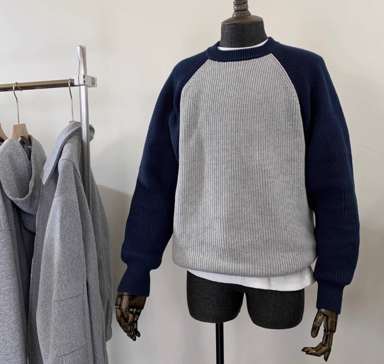 バイカラーラグランスリーブニットプルオーバー　OR4803