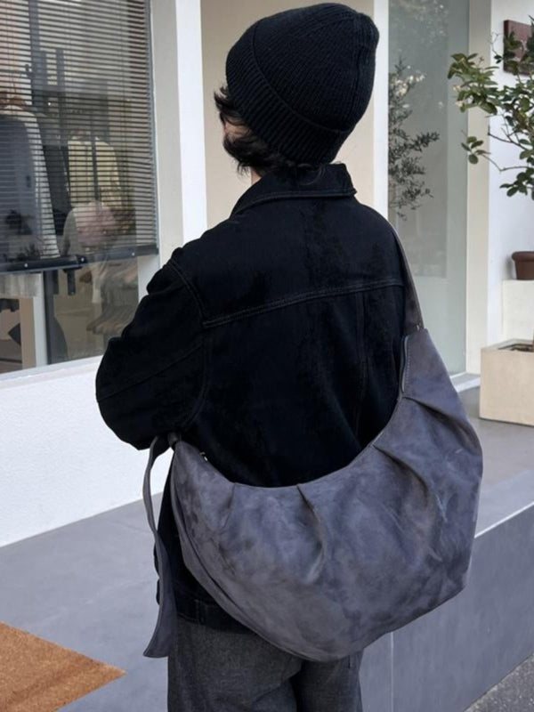 Croissant Large Capacity Cross Bag OR4956
