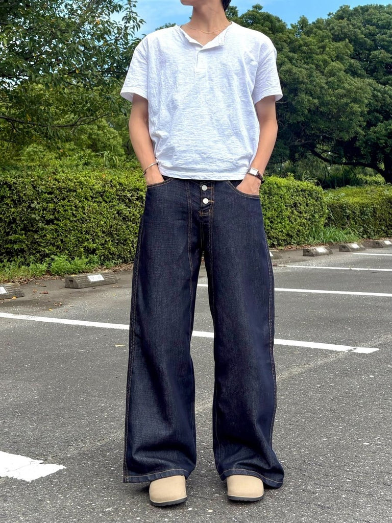 デニムパンツ ワイドシルエット ボタンフライ インディゴボタンフライワイドデニムパンツ KT-002 – 韓国メンズ