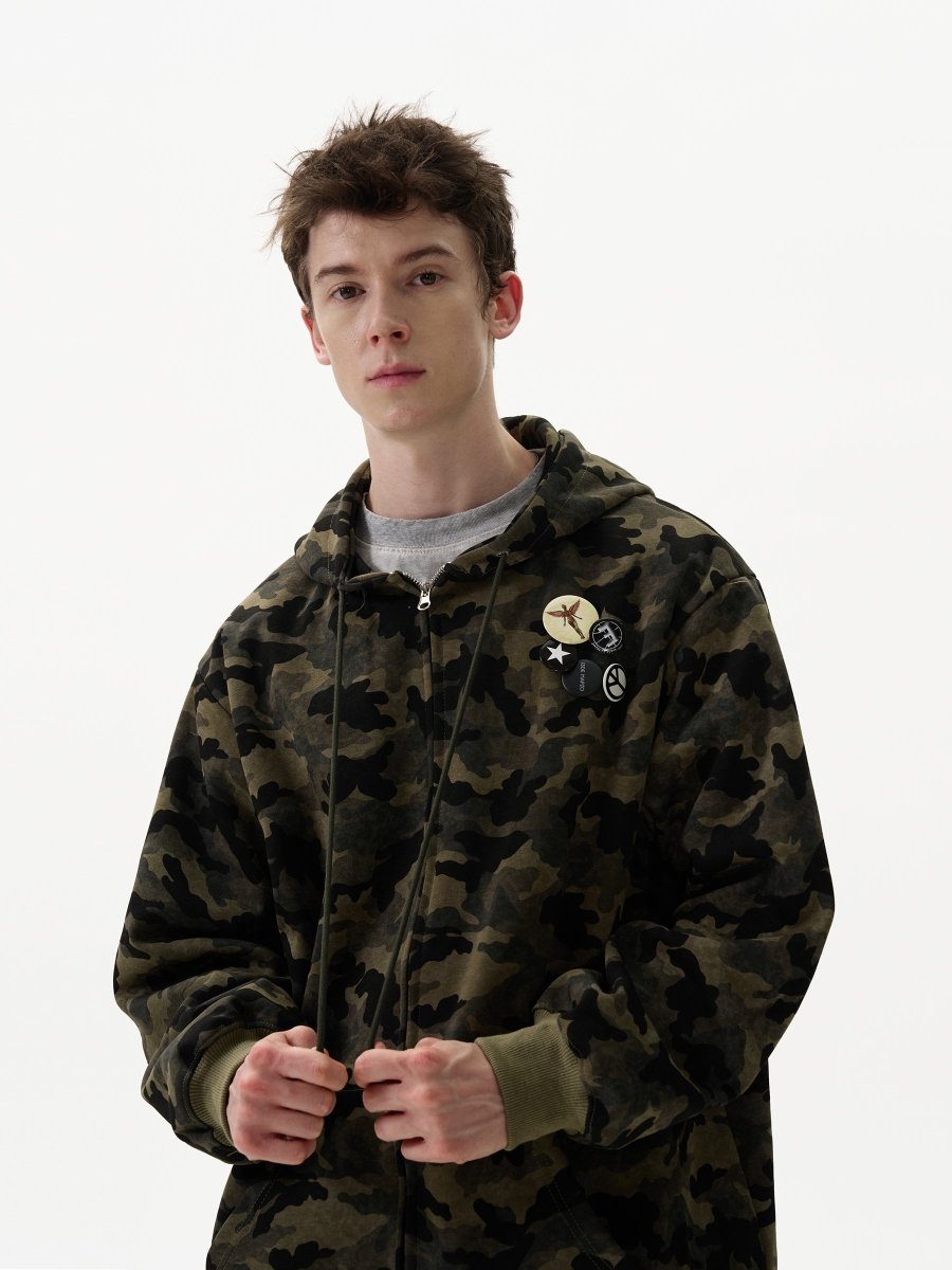 PEARLY GATES カモフラ迷彩柄 ナイロン フードジップジャケット ロゴ PEARLY GATES カモフラ迷彩柄 ナイロン フードジップジャケット
