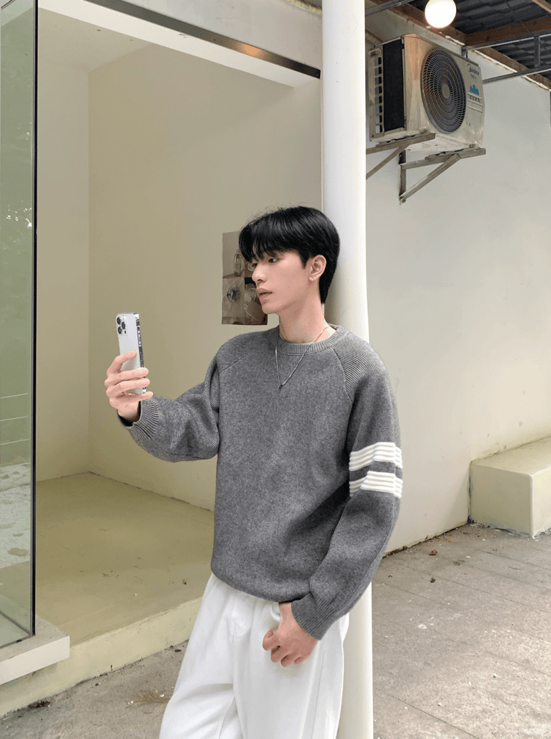 ラインスリーブミニマルクルーニット　OR4727 - 韓国メンズファッション通販 - ORUN - 