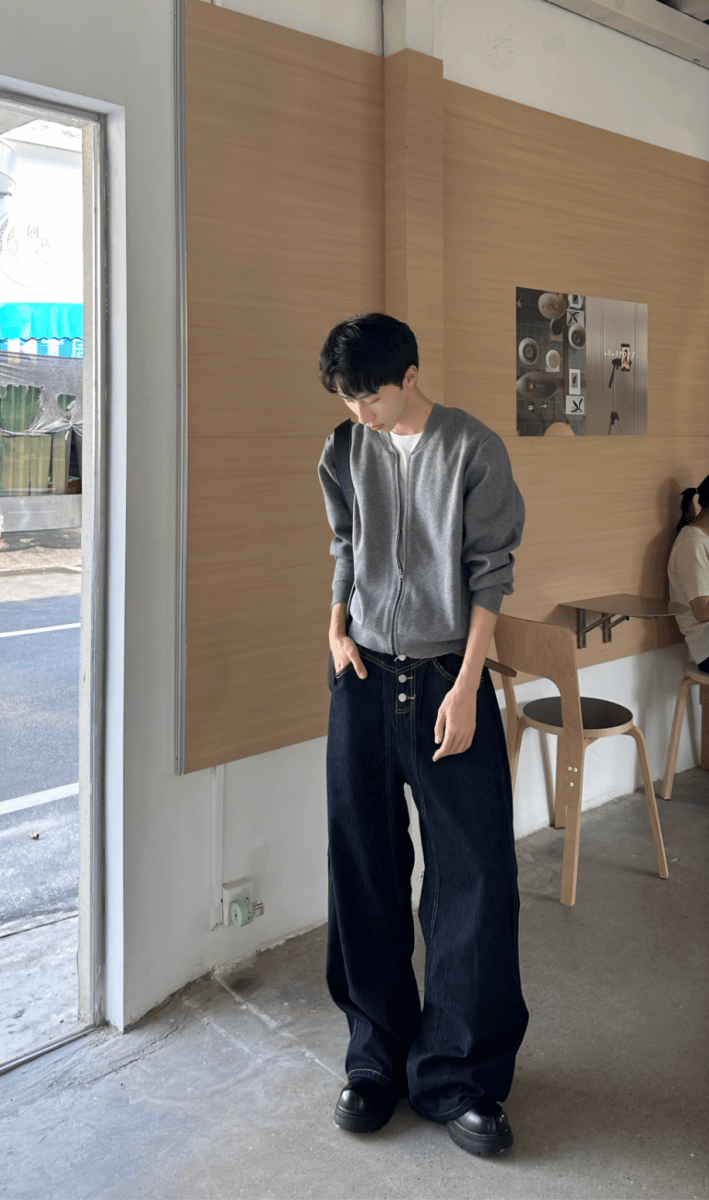 ボタンフライカーブデニムパンツ OR4753 – 韓国メンズファッション通販