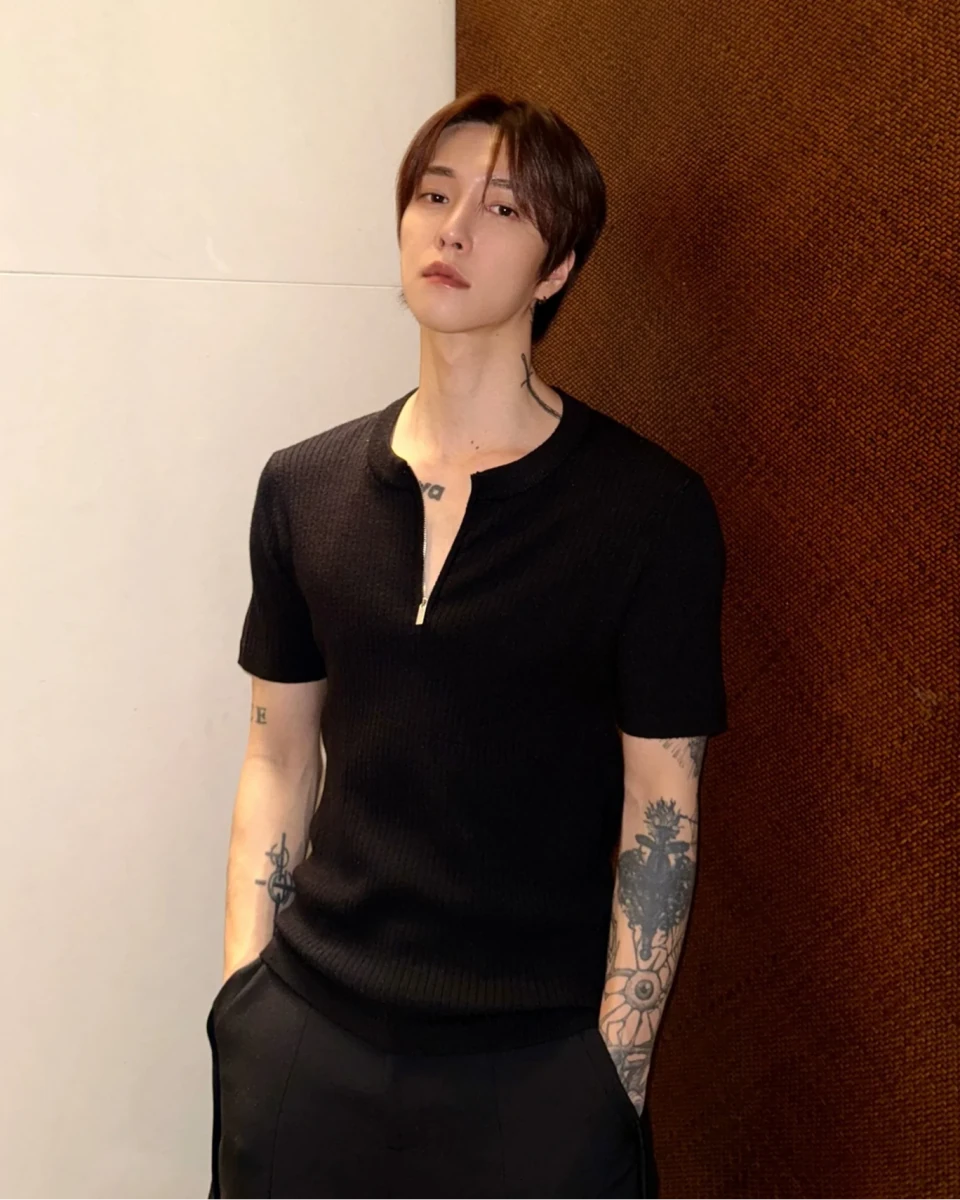 リブニット ハーフジップ フィットニットTシャツ OR5235 – 韓国メンズ