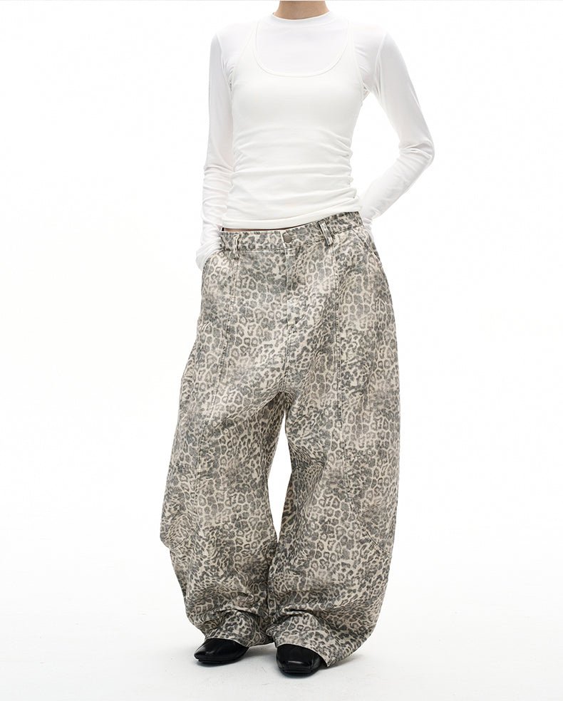 Washed Leopard Print Jeans OR4668 - 韓国メンズファッション通販 - ORUN - 