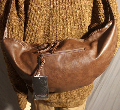Diagonal leather body bag or2317 - ORUN